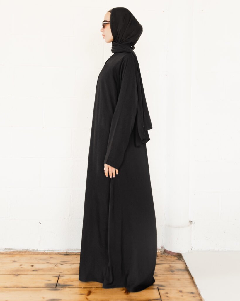 Najaa in Black
