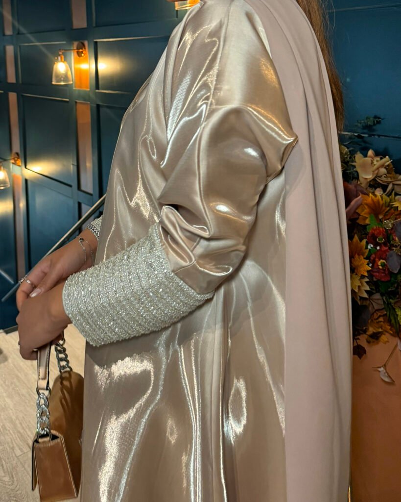 Hessa in Gold