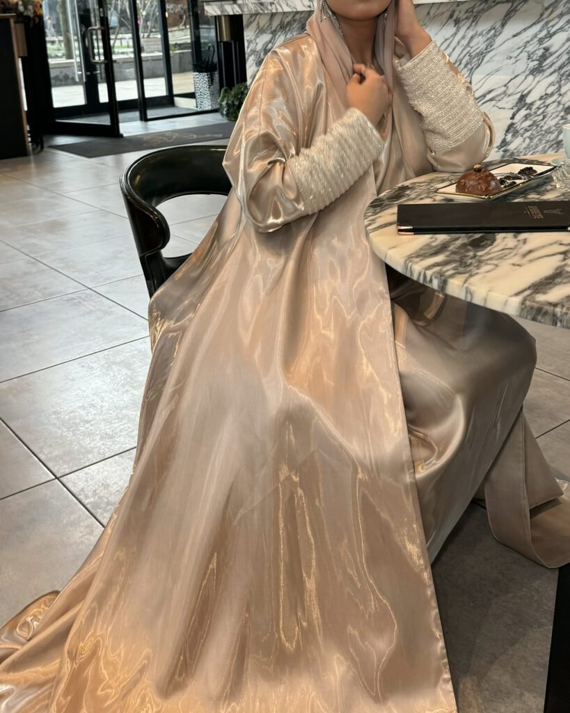Hessa in Gold