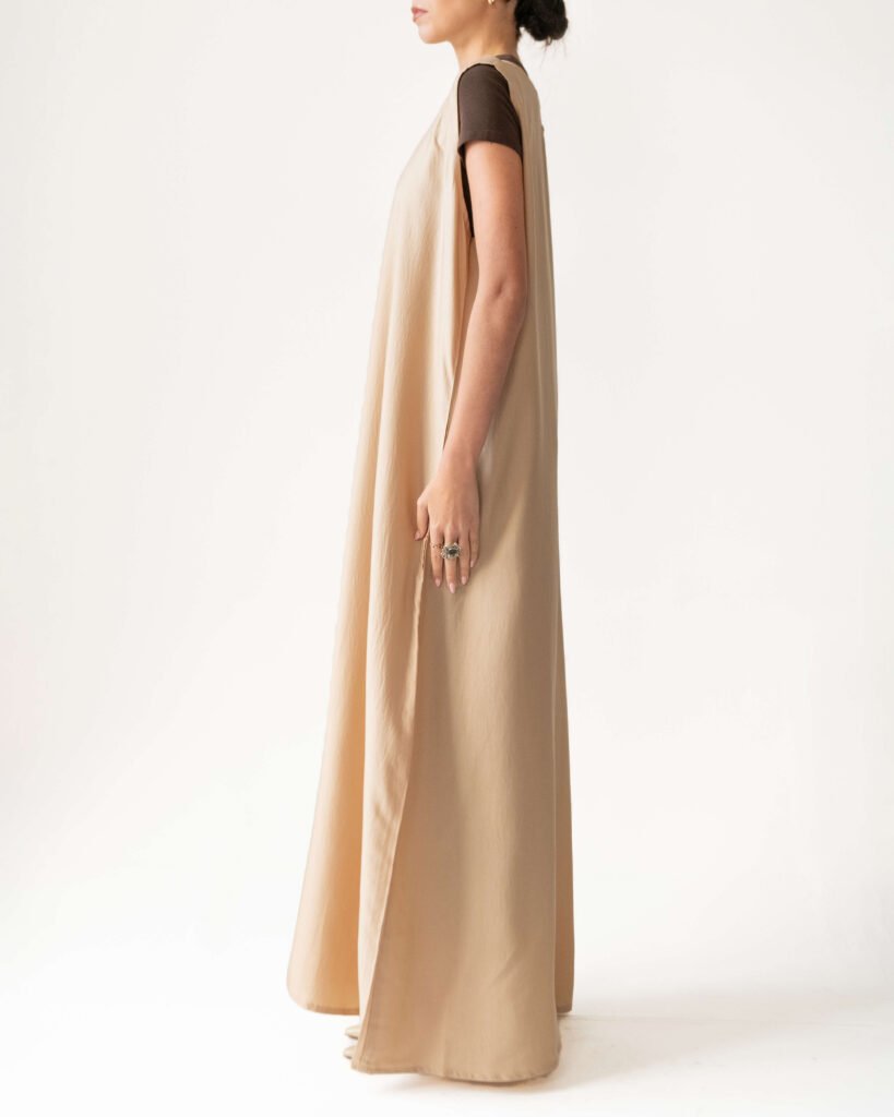 Sateen Slip in Golden Beige