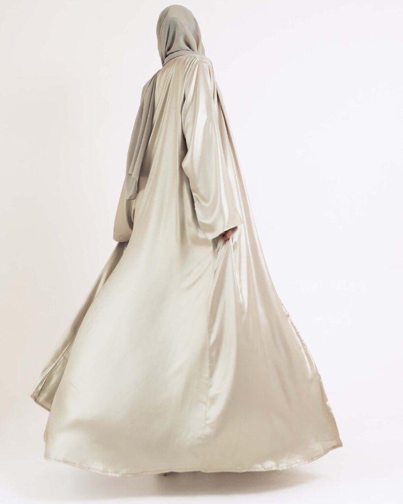 Silk Lamé in Opal