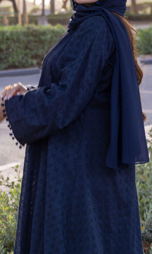 PomPom - Bluette - Side