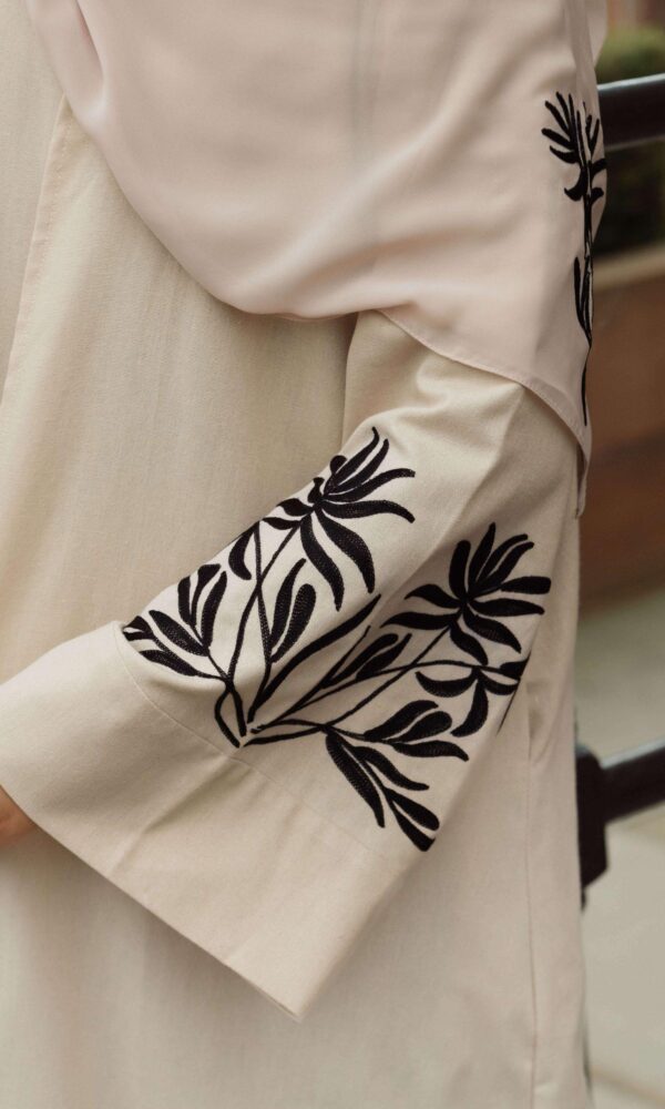 Tulipa Linen Abaya - Cornsilk