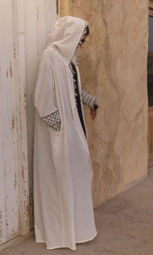 falastini white (1)