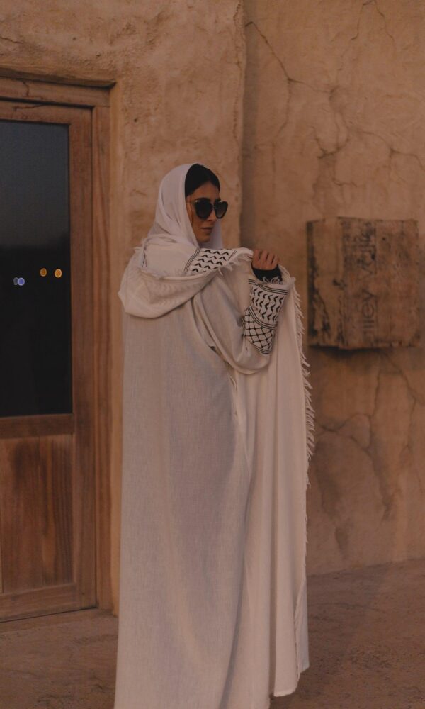 Falastini Kimono - White