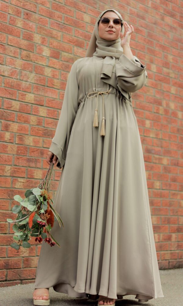 Flared Abaya - Pale Green