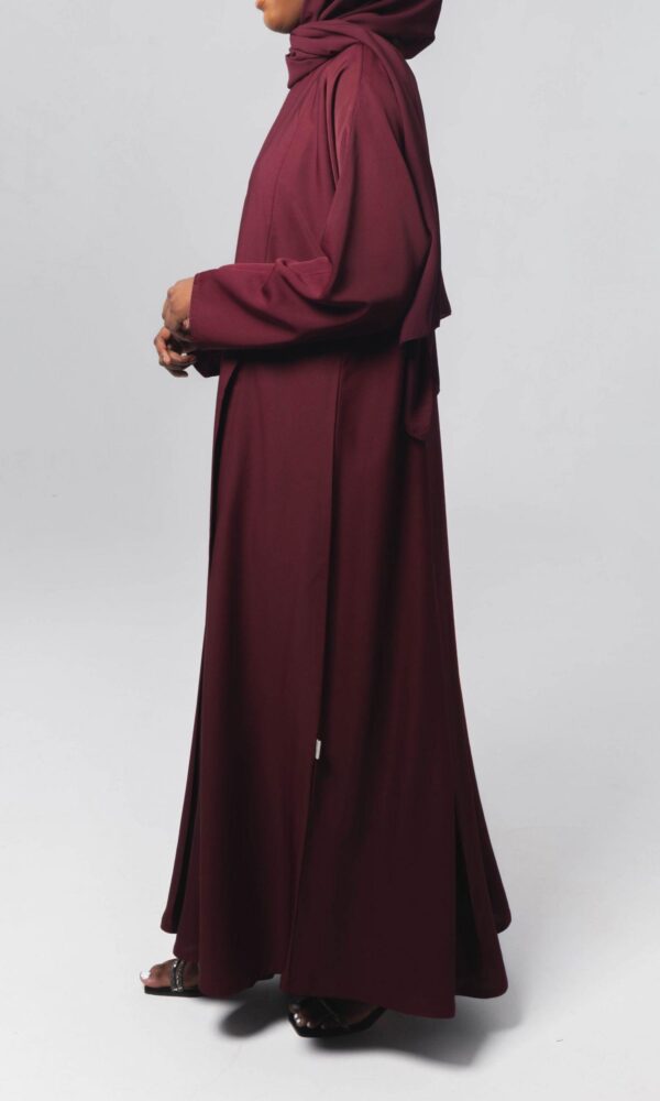 Pleats Abaya