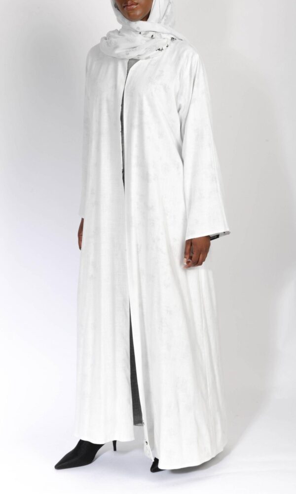 Printed Kimono - the White Meadow