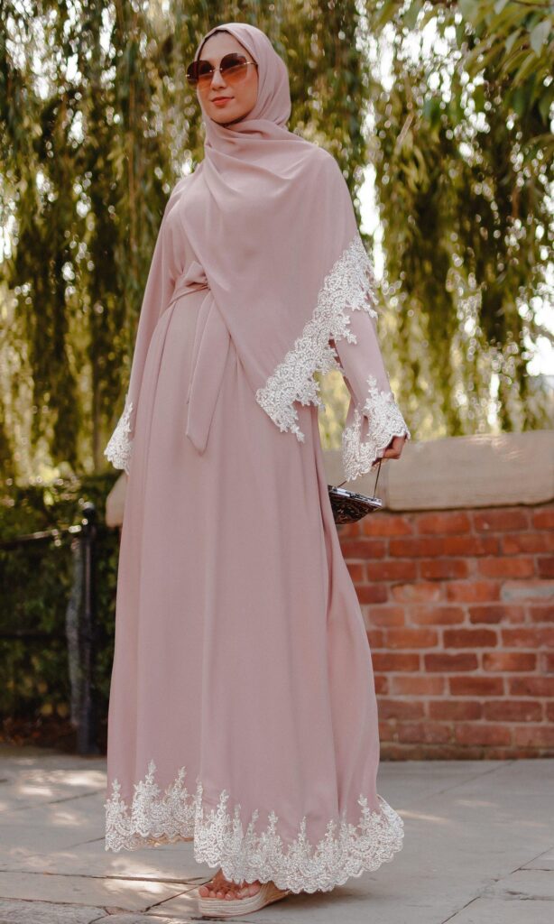 venetian lace abaya in pink (4)