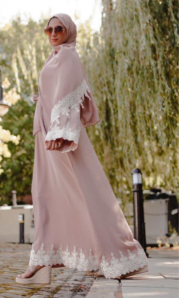 venetian lace abaya in pink (5)