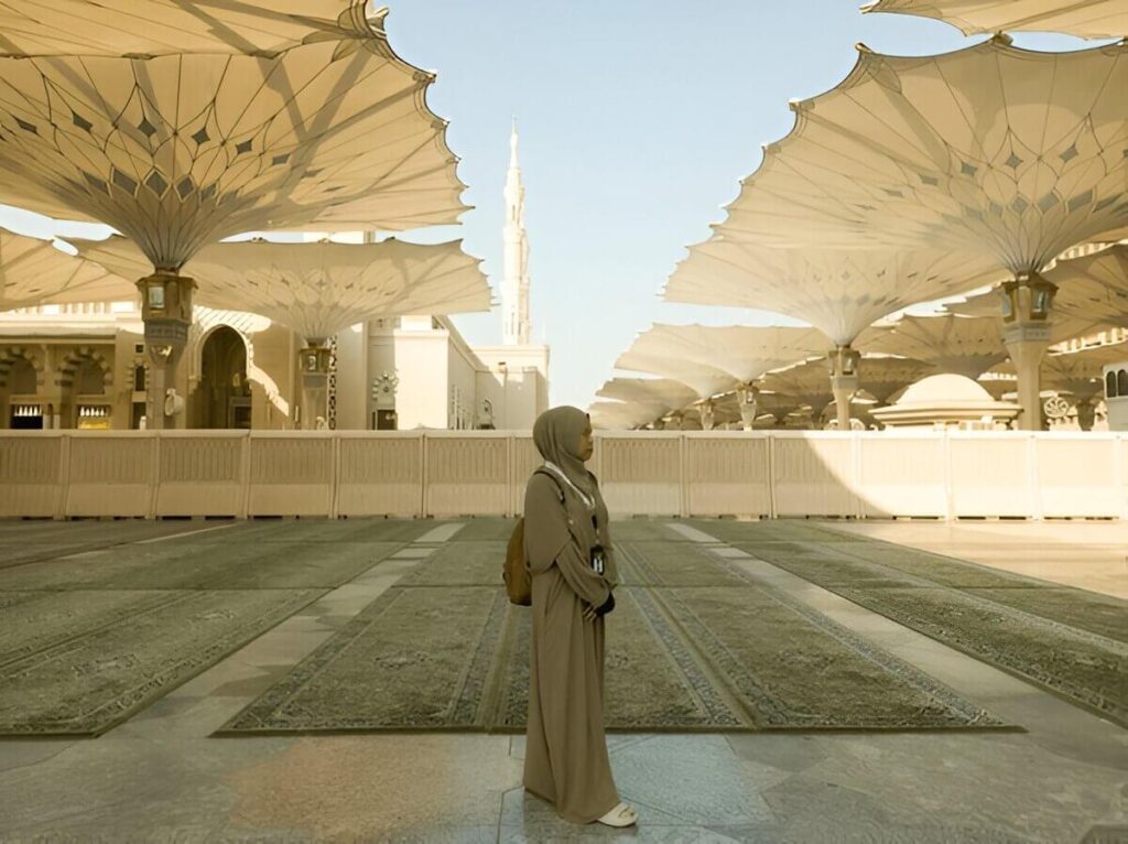 Abayas For Umrah