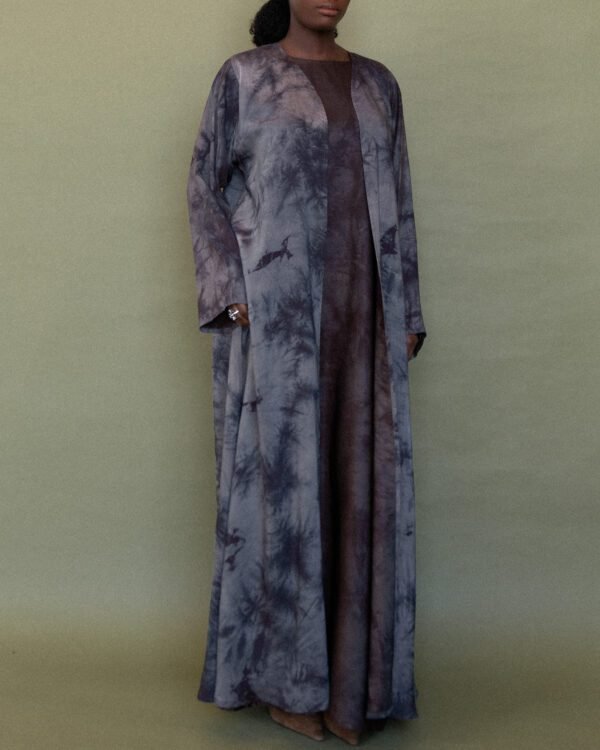 Mirri in Blue Umber