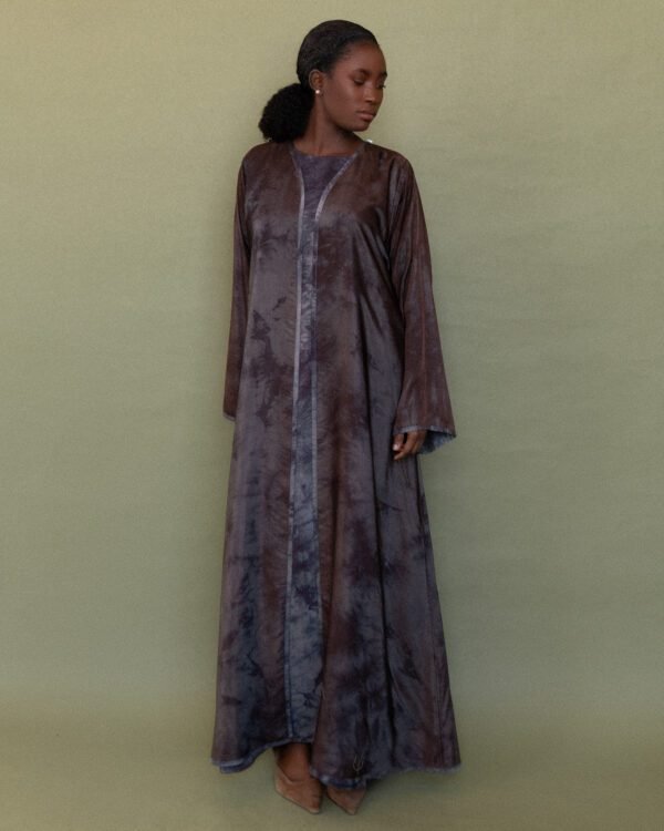 Mirri in Blue Umber