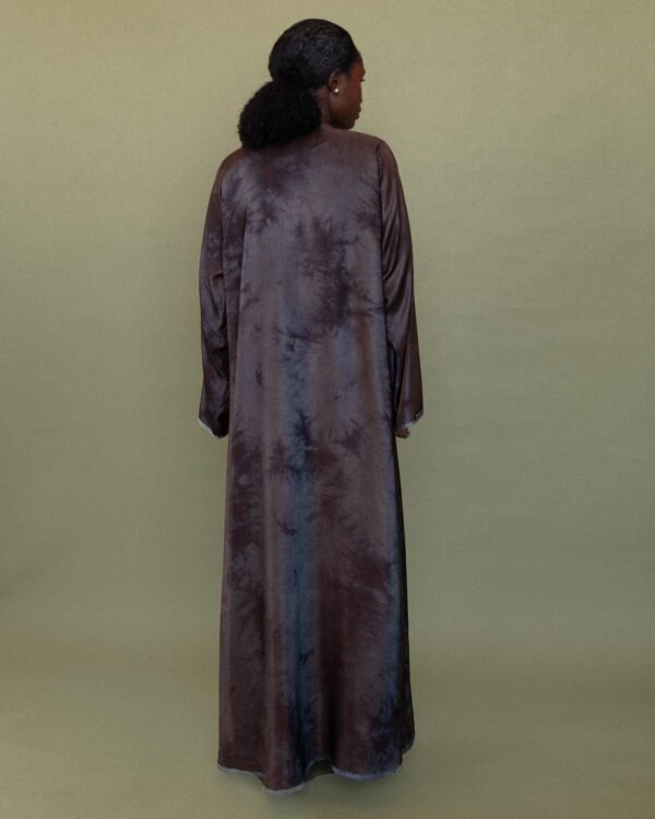 Mirri in Blue Umber