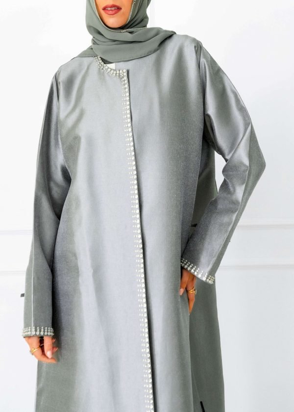 Priya in Tiffany Grey