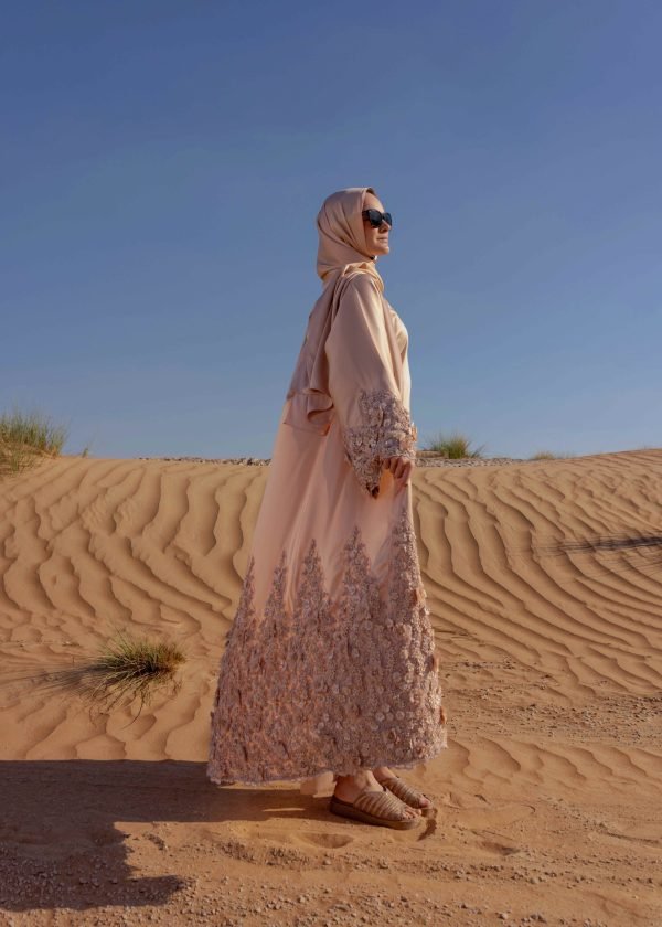 Qudsia in Coral