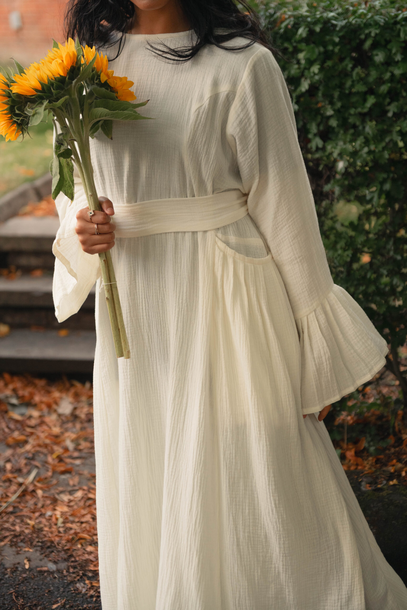 Smocked Abaya Offwhite