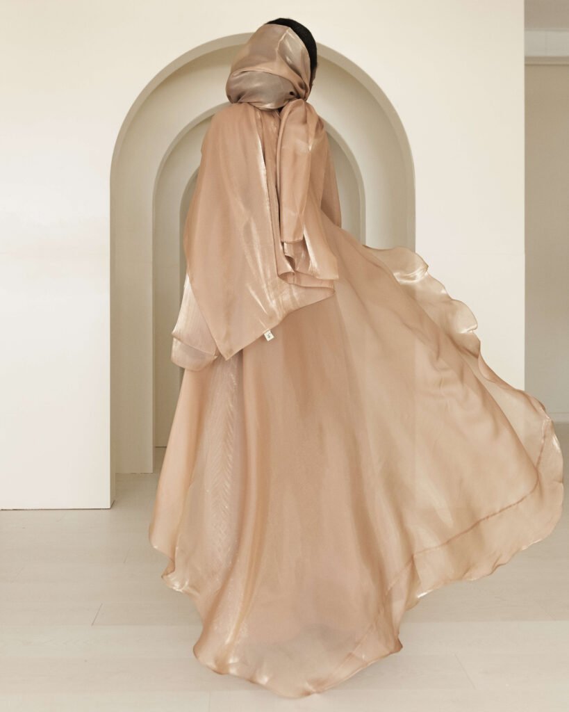 Almiraa in Honey Beige