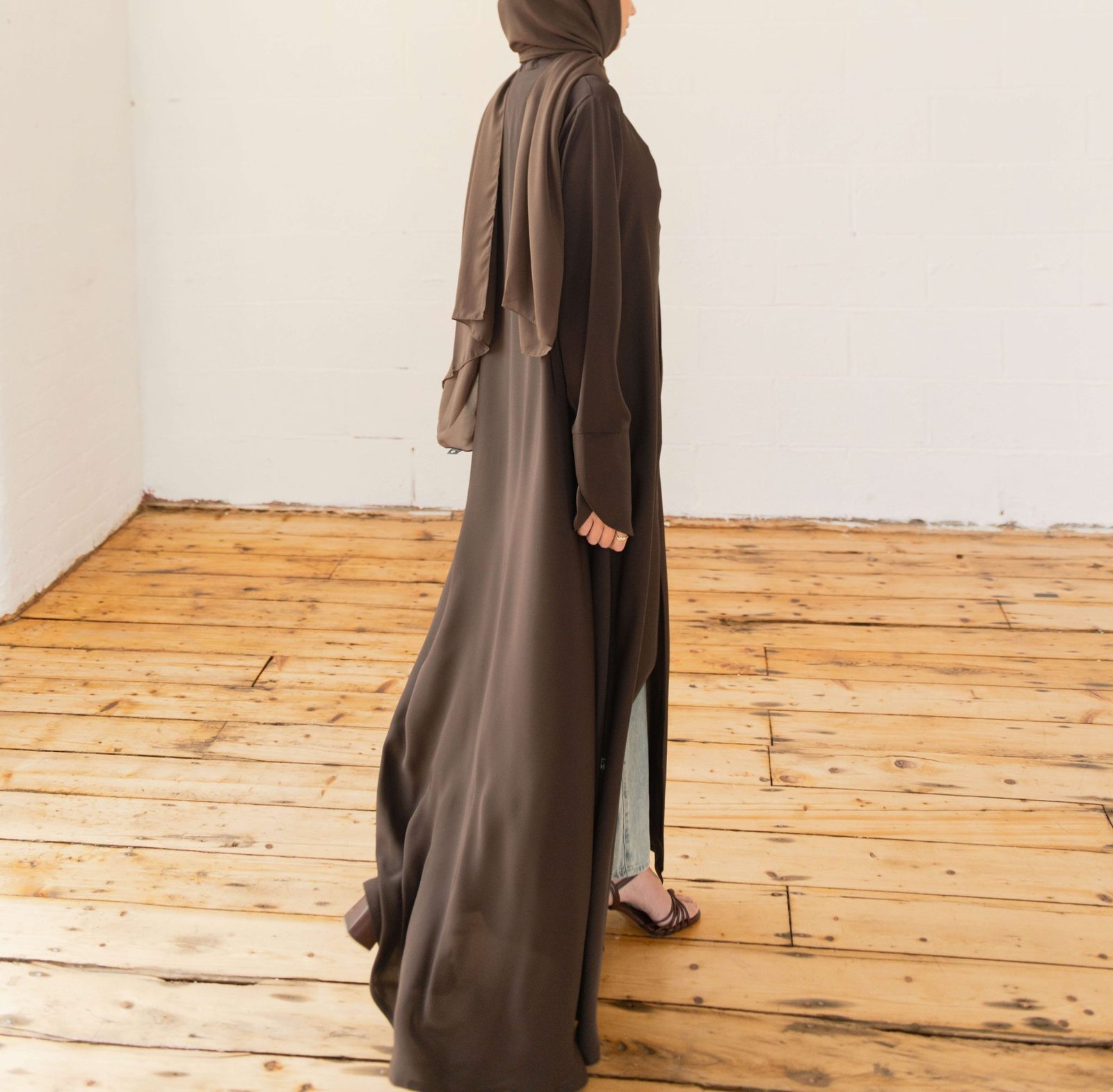 Joudi Expresso Wrap Abaya (16)