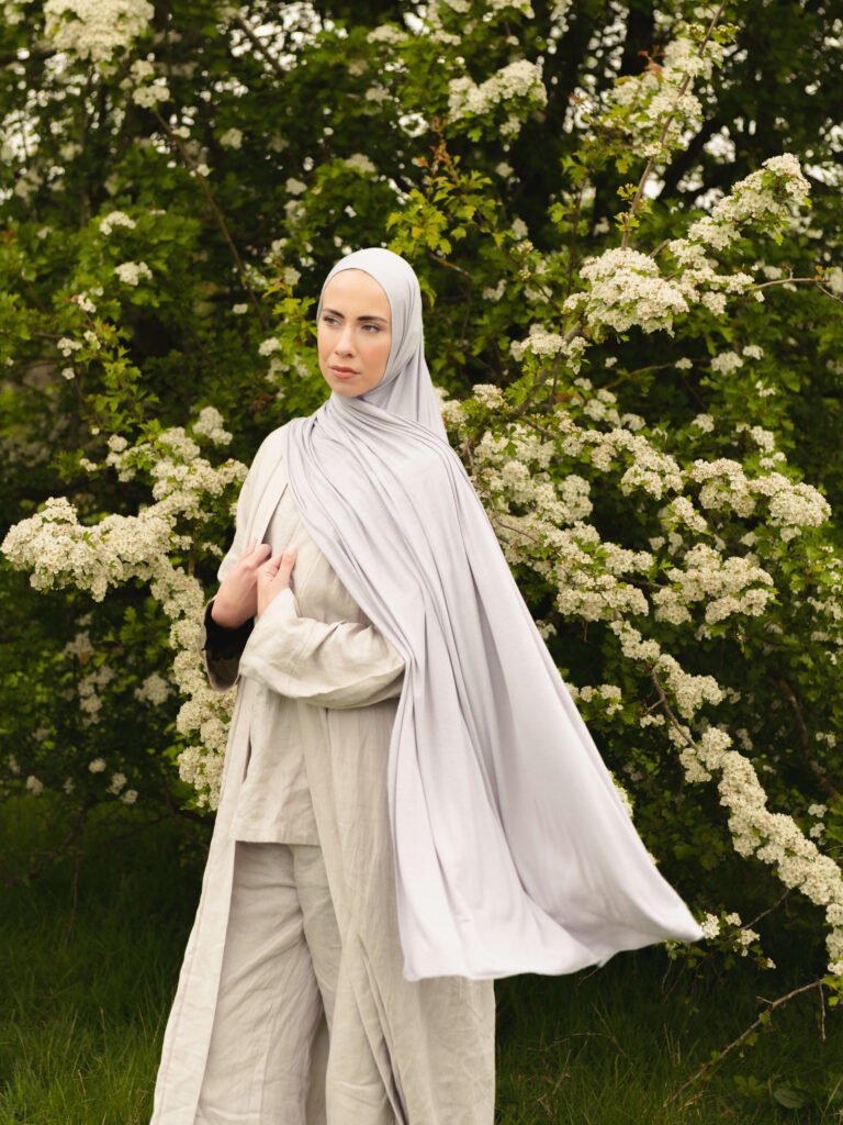 Jersey Hijab in Dove Grey