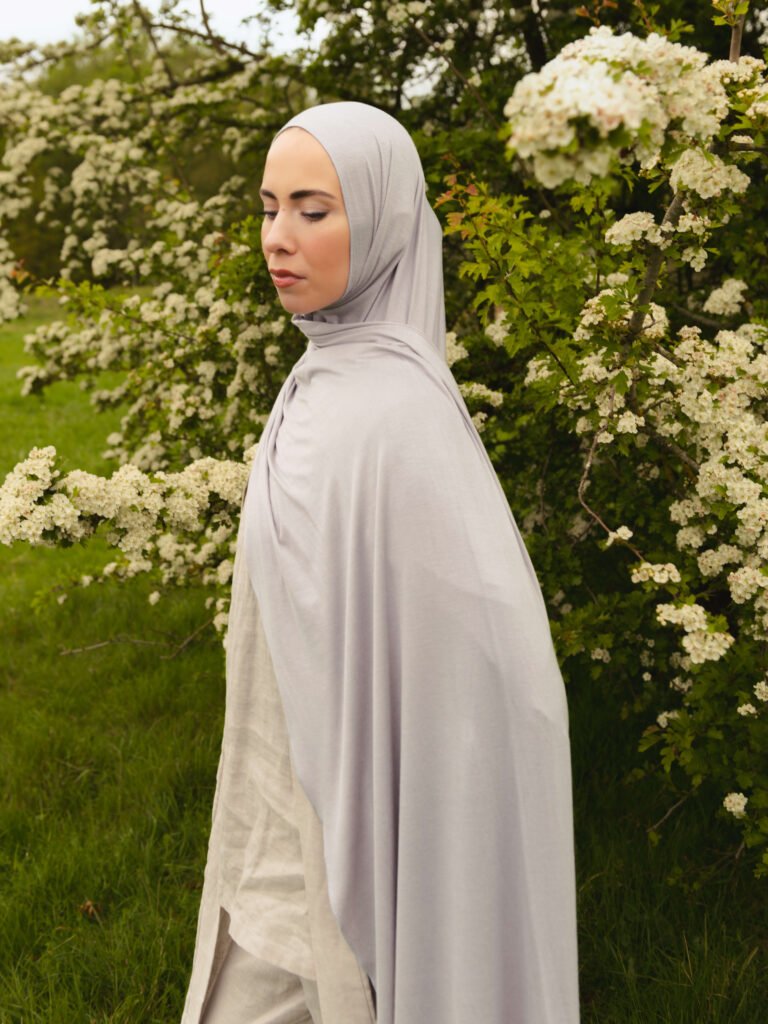Jersey Hijab in Dove Grey