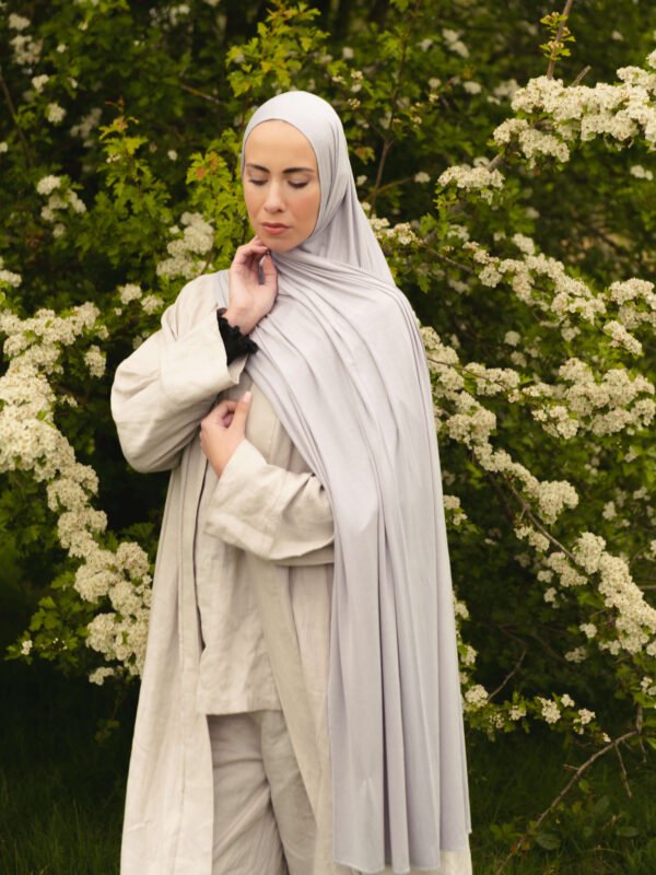 Jersey Hijab in Light Grey