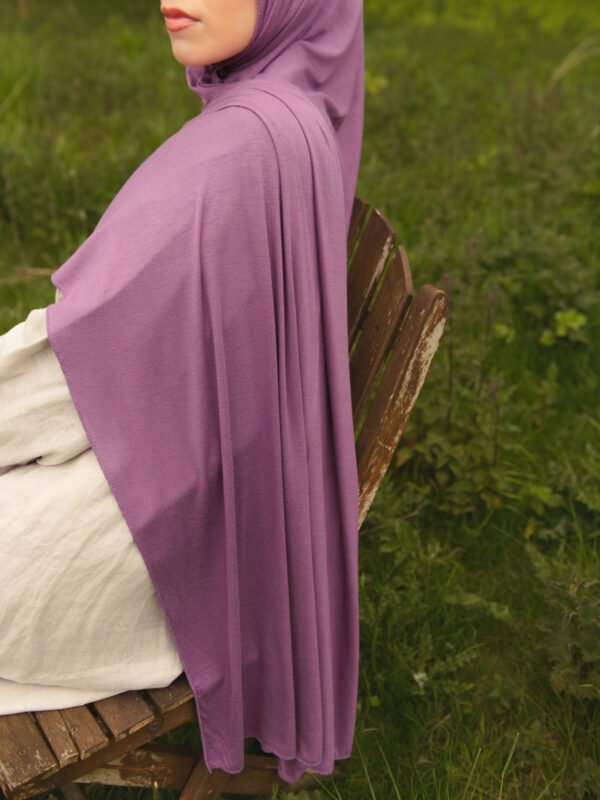 Jersey Hijab in Orchid Purple