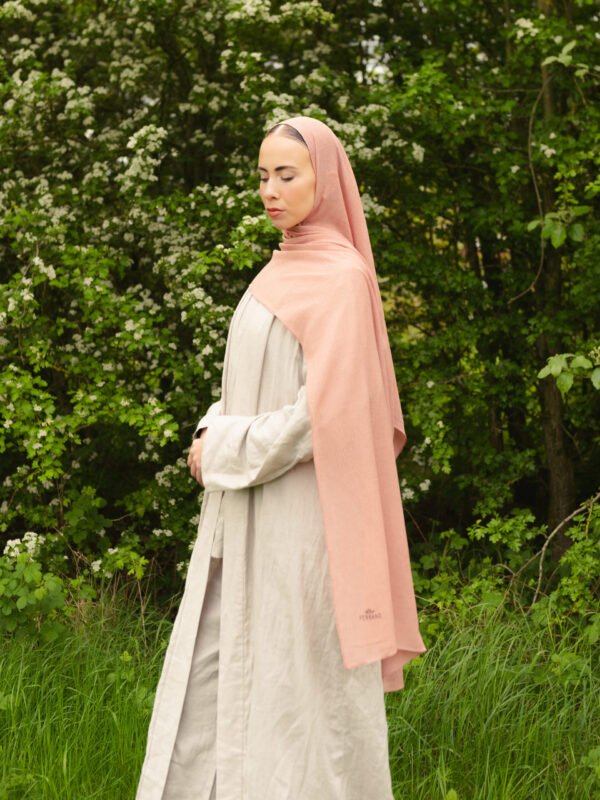 Textured Hijab in Guava Pink