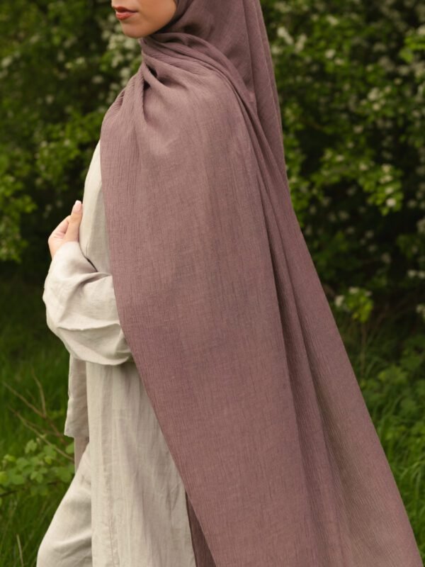 Textured Hijab in Mink Brown