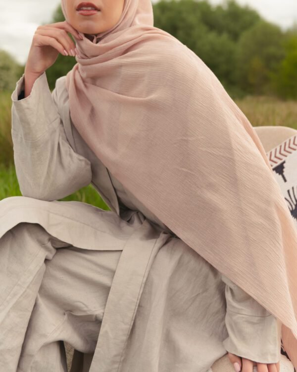 Textured Hijab in Peach Blossom
