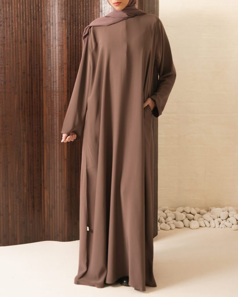 Casual in Taupe Brown