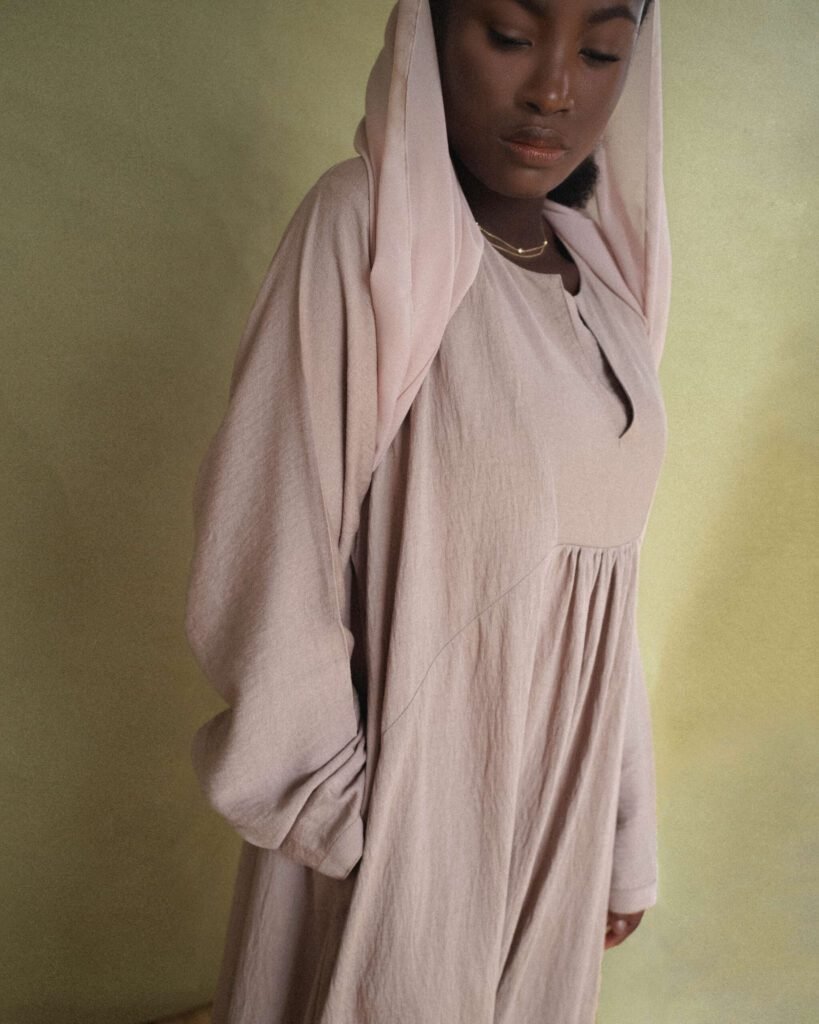 Umāra in Beige