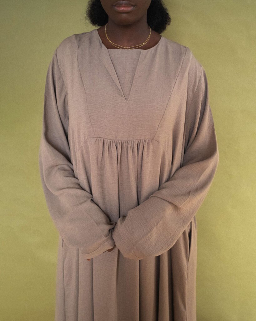 Umāra in Beige