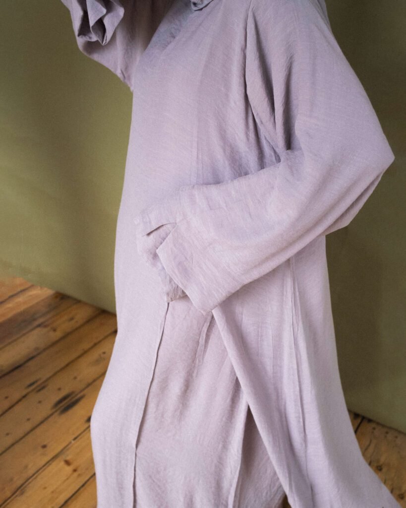 Ona in Lilac