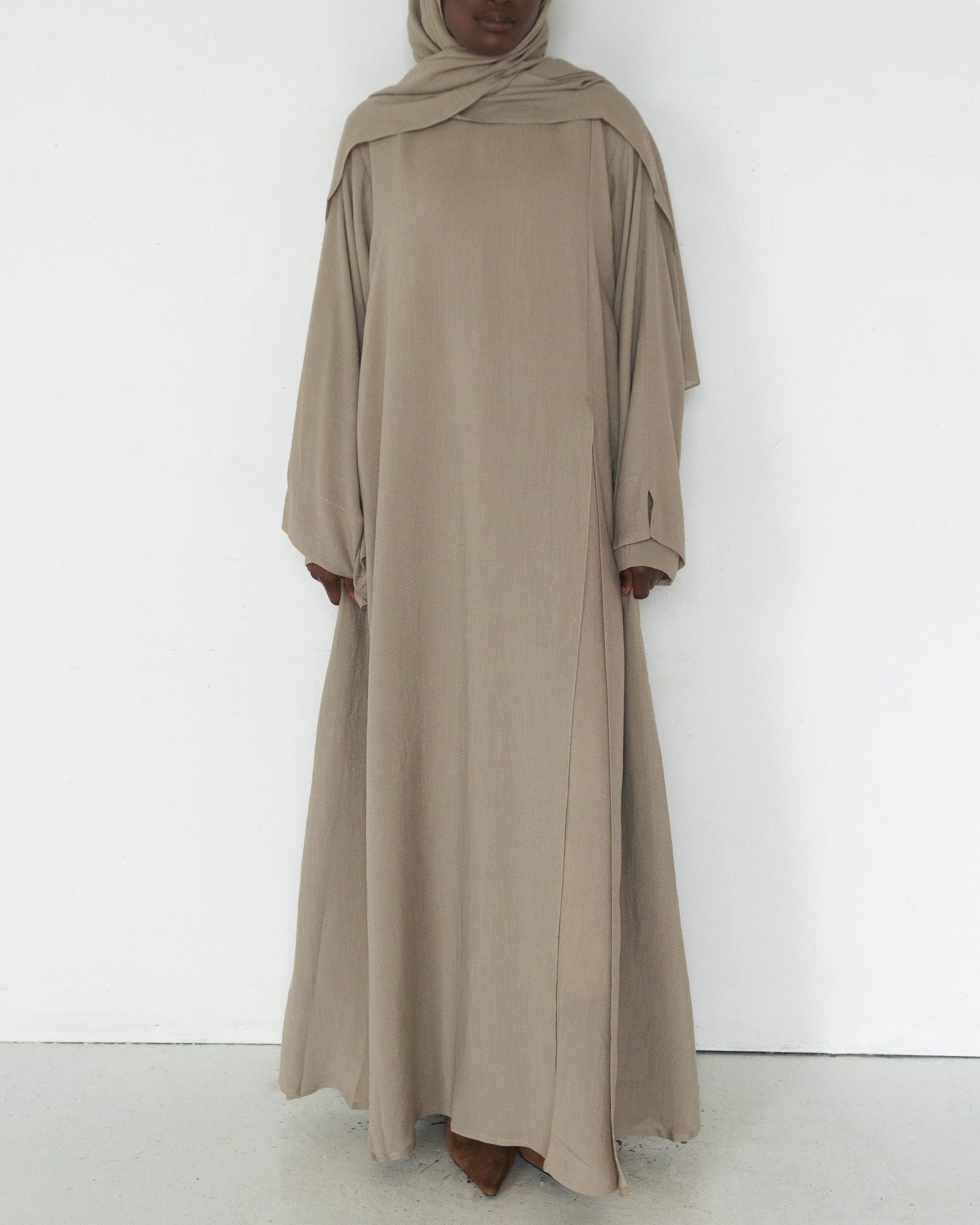 Ona in Khaki