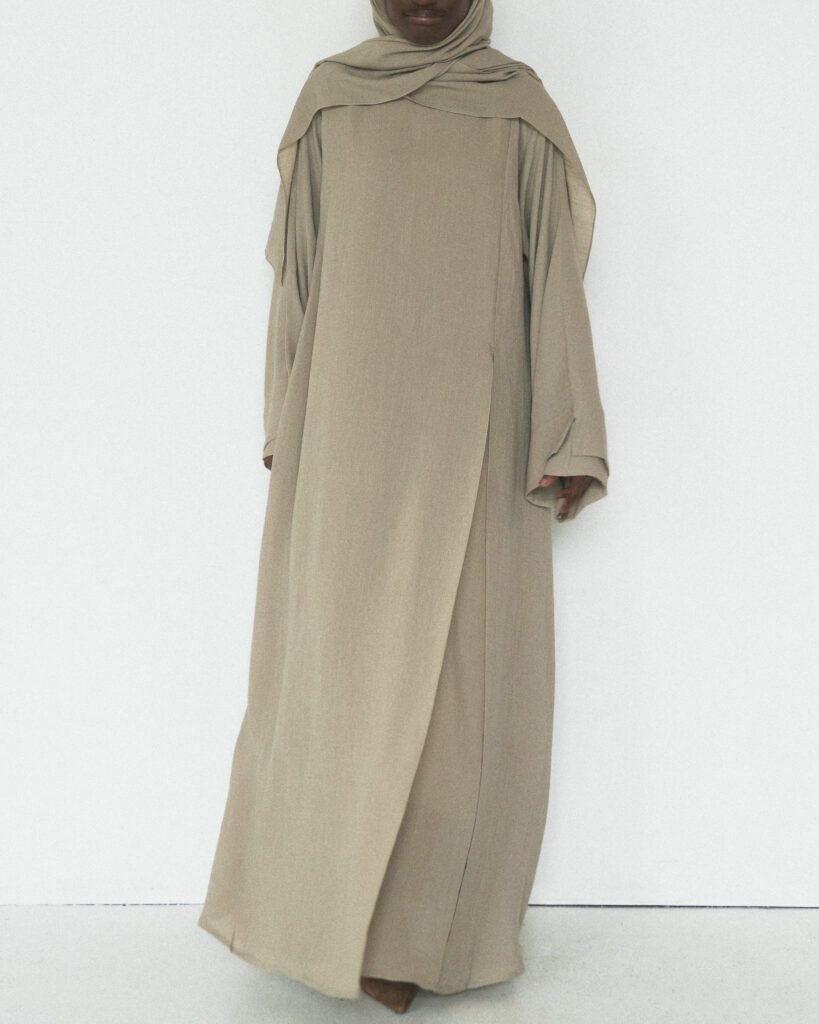 Ona in Khaki