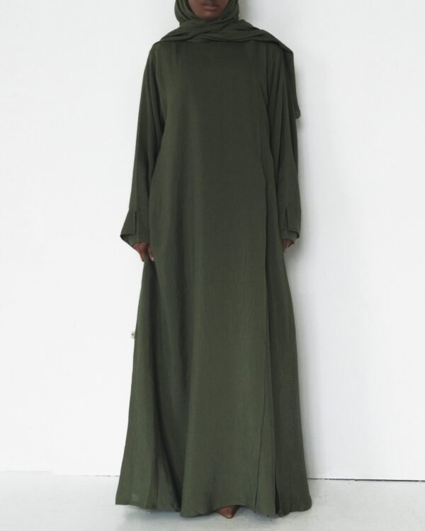 Ona in Green