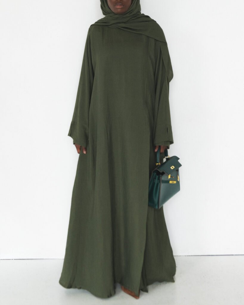 Ona in Green