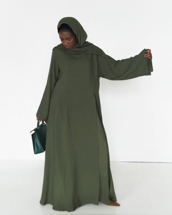 Ona in Green