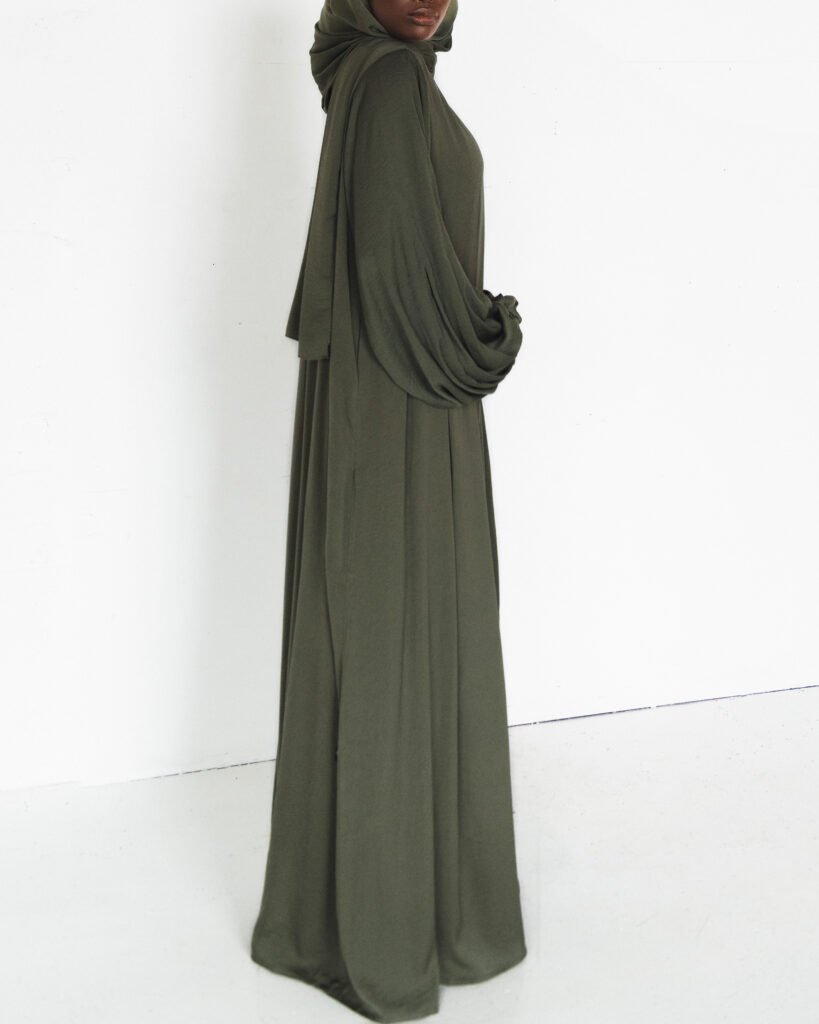 Hanaa in Green