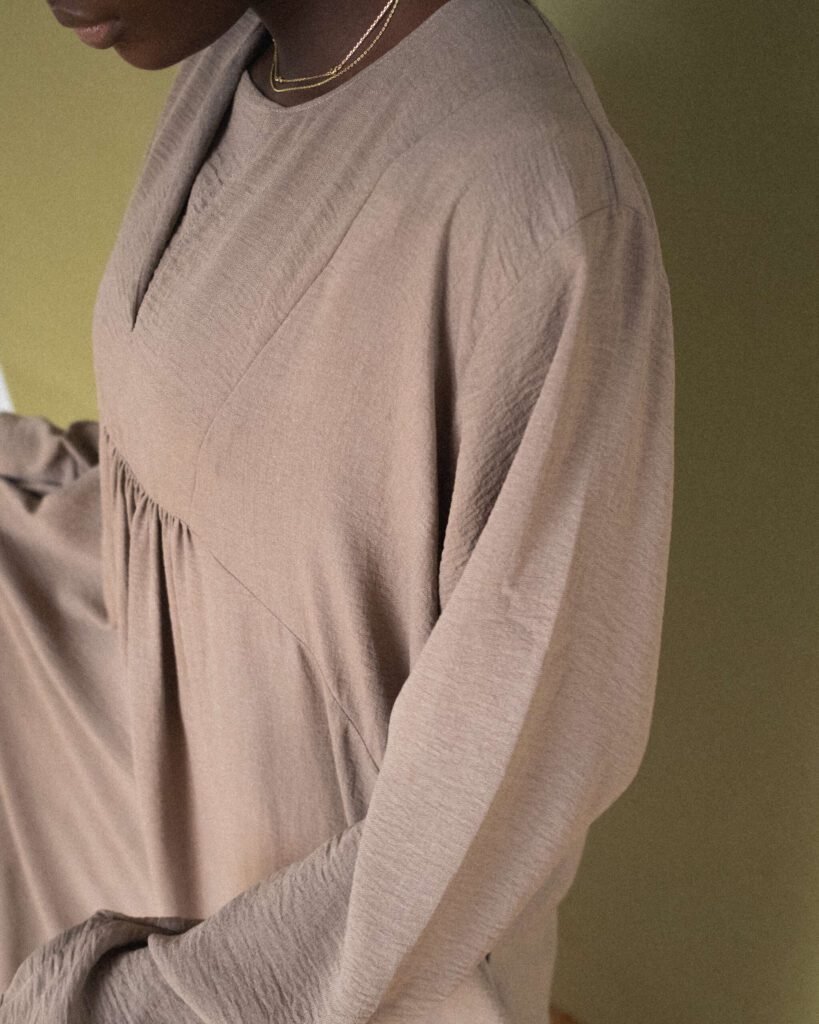 Umāra in Beige